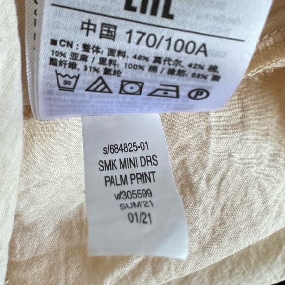 GAP Smock Palm Print Sundress - Picture 6 of 9